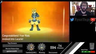 Shiny Riolu via SOS evolves into Lucario in Pokemon Sun and Moon