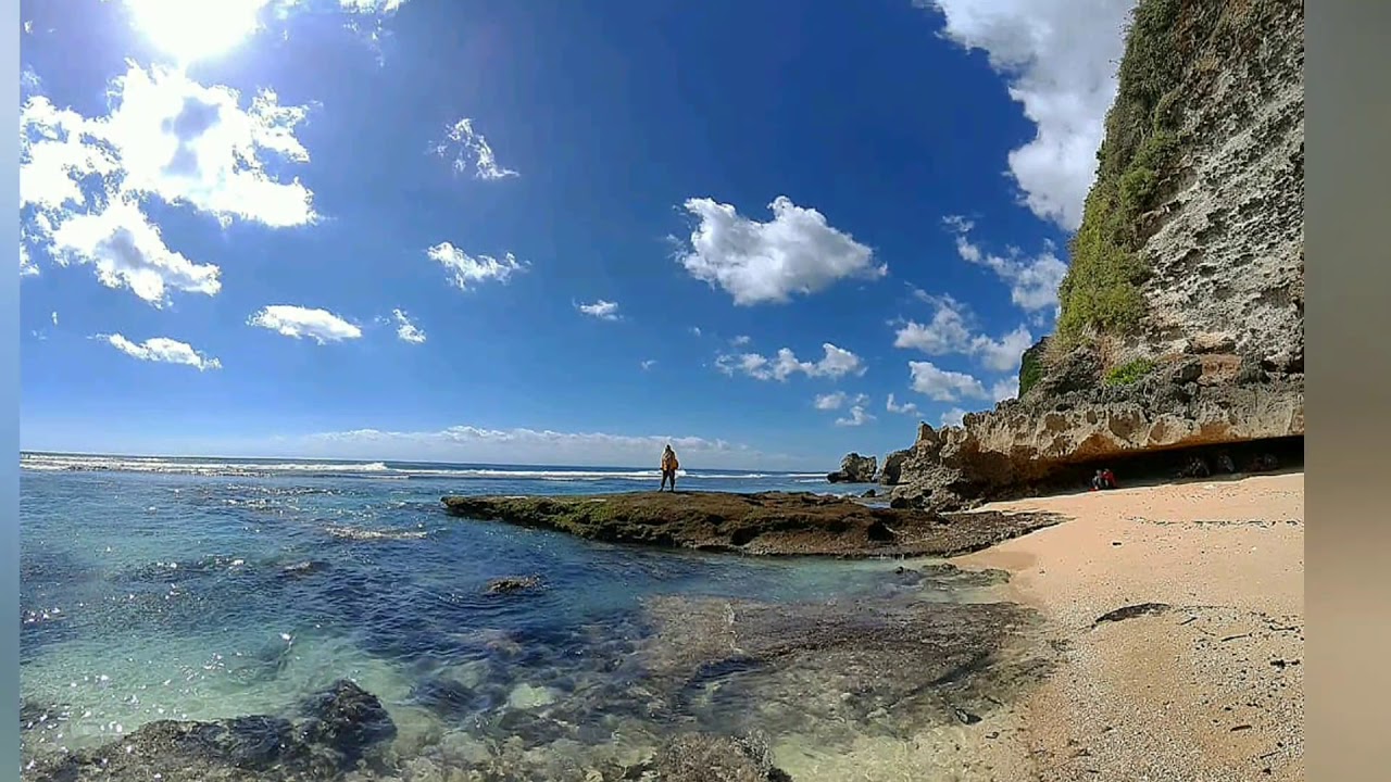  Suluban  Beach  Southern Bali  Indonesia YouTube