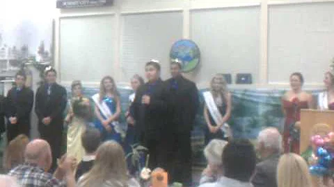 Jeremiah Crocker getting crowned as damboree king