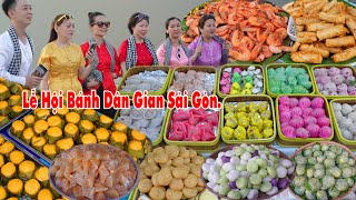 Khách đông nghẹt tại lễ hội bánh dân gian lần đầu tiên được tổ chức tại TP Thủ Đức