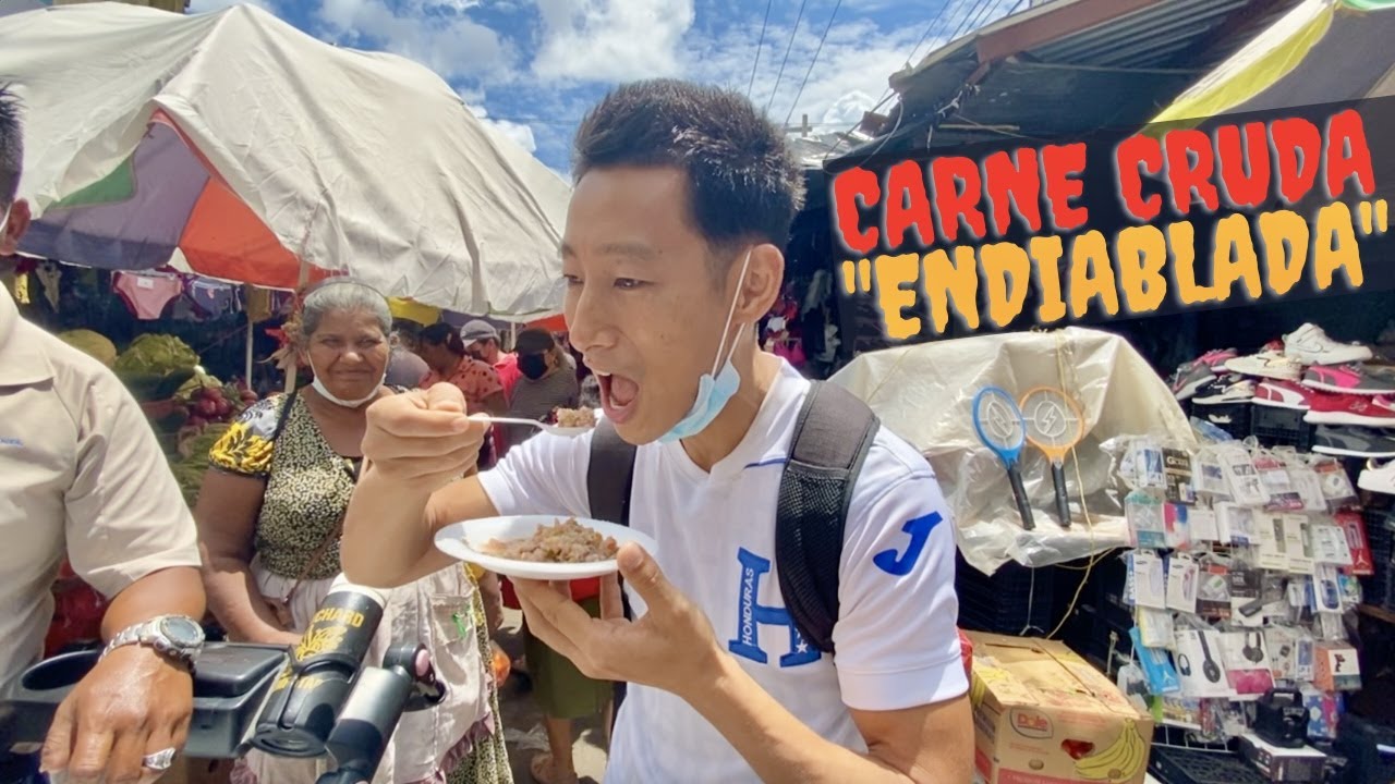 Inside Tegucigalpa's street markets | Eating raw cow meat & pig organs in Honduras 😳🇭🇳 @Ado