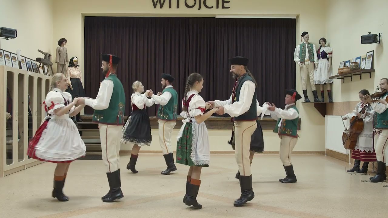 Madziarski – Zespół Regionalny CZARDASZ z Niedzicy | Karpackie Osobliwości