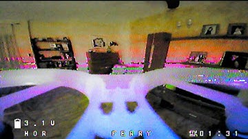 Primer vuelo dron tiny 8x....