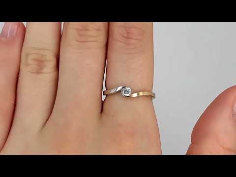 Каблучка срібна жіноча з золотом Принцеса БС1415 вставка білі фіаніти розмір 18, видео 1