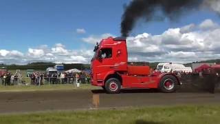 Videokooste Tractor pulling Finland Piikkiö 11.6.2016