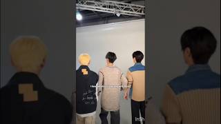 that cat Walk is killing me #enhypen#bringheeseungback#enhypen_is_7#trendingshorts