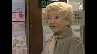 Annie Walker returns to The Rovers (15 March 1982)