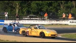 Drift Mazda MX5 vs Turbo pontiac solstice (XDC)
