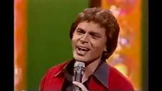 Engelbert Humperdinck - ''From Me To You'' 1979 chords