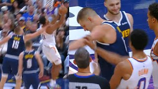 Download Lagu Ryan Dunn shoves Nikola Jokic for flagrant 1 foul on Oso Ighodaro 😬 MP3 Download Lagu Ryan Dunn shoves Nikola Jokic for flagrant 1 foul on Oso Ighodaro 😬 MP3