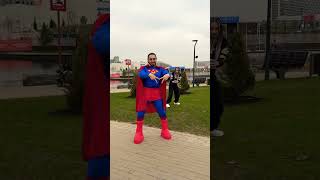 Реакция девушки на танец GAZAN 😱 #fun #юмор #tiktok #dance #топ #top #youtube #танцы #музыка