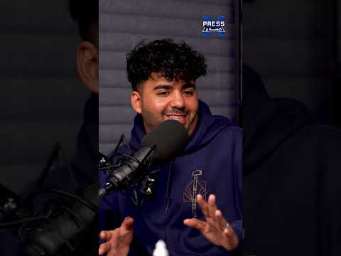 PS5 Shorts Pisty كبسة زر بودكاست مع 