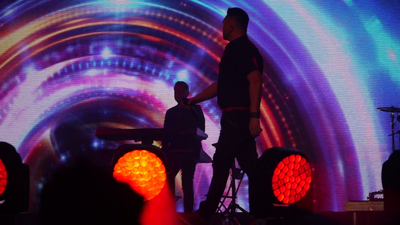 Ákos - Örvény (Live @ Budapest Aréna - 16.12.2016) [HD]