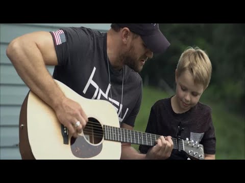 Chase Rice - Three Chords &amp; The Truth [Official Video]