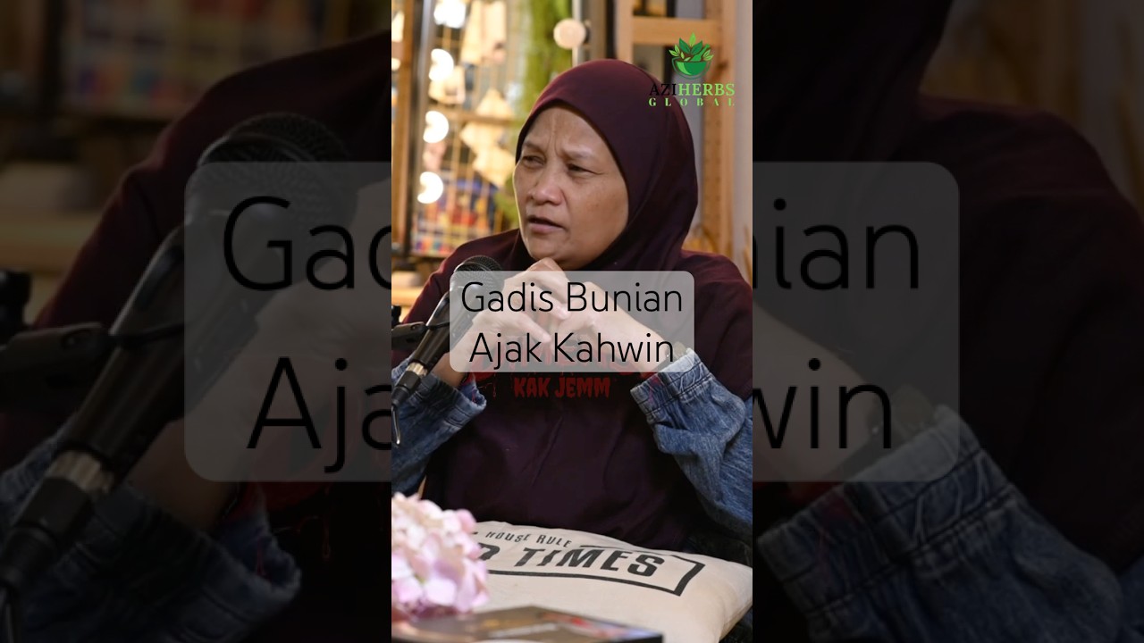 Berkenan Sangat Perempuan Tu Dengan Si Remy Ni. #duadimensikakjemm