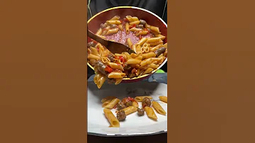 طاسة مكرونه بسجق روعه 