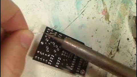 Atarivox+ Assembly - Part 4: Blue Capacitors