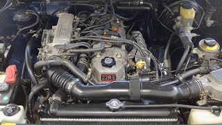 1993 Toyota Pickup Deluxe 4x4 22RE Cold Start