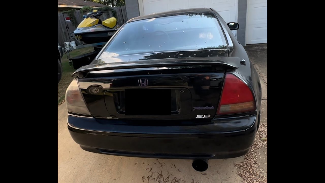 Replace Tail Light on 92 Prelude!