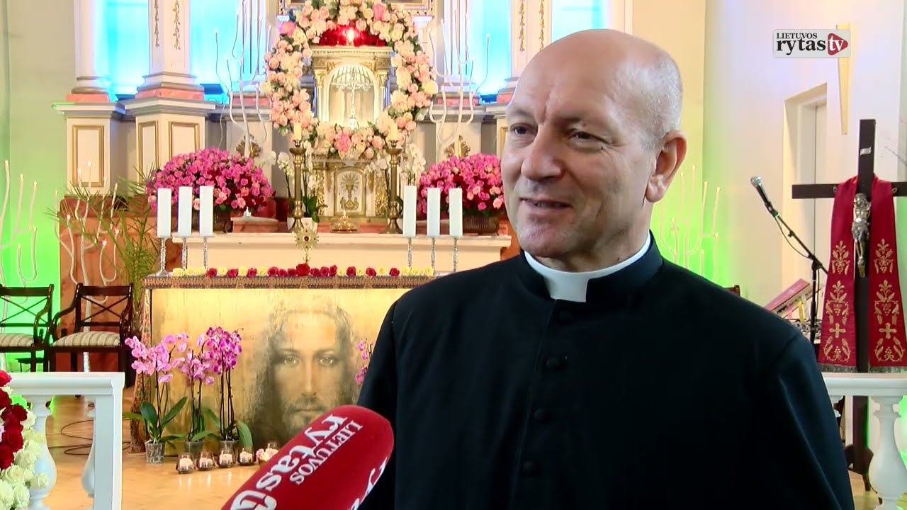 Šimtmetį mininčiai Išlaužo parapijai šios Sekminės buvo ypatingos