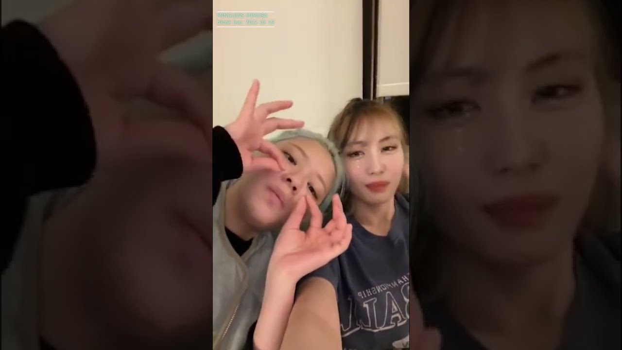 JEONGYEON owning Cry For Me