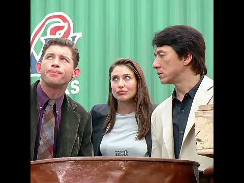 إن حركات باركور التي يقوم بها جاكي شان هنا تتجاوز بالتأكيد قدرة الممثلين العاديين