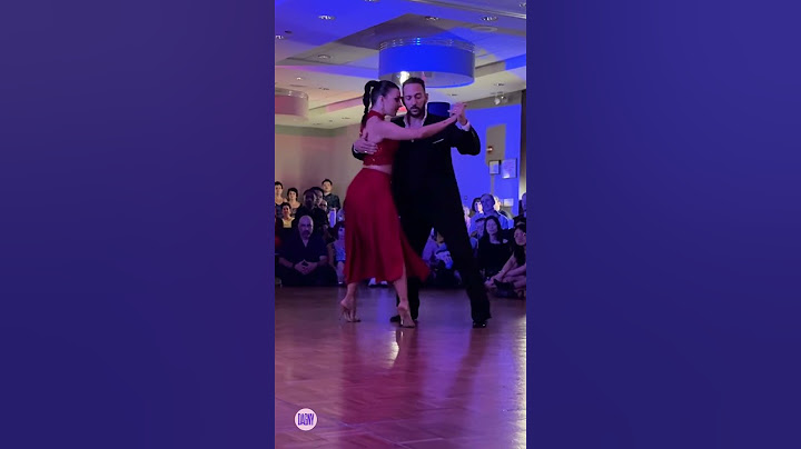 Georgia Priskou & Loukas Balokas tango to "La Loca de Amor" at Windy City Tango Festival 2025 2/8