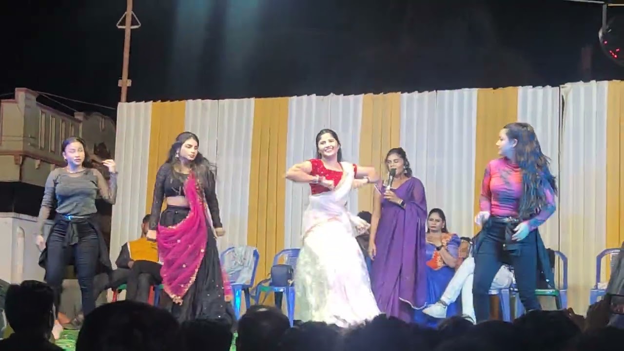 Ranu Bombai ki Ranu song by Jessi...