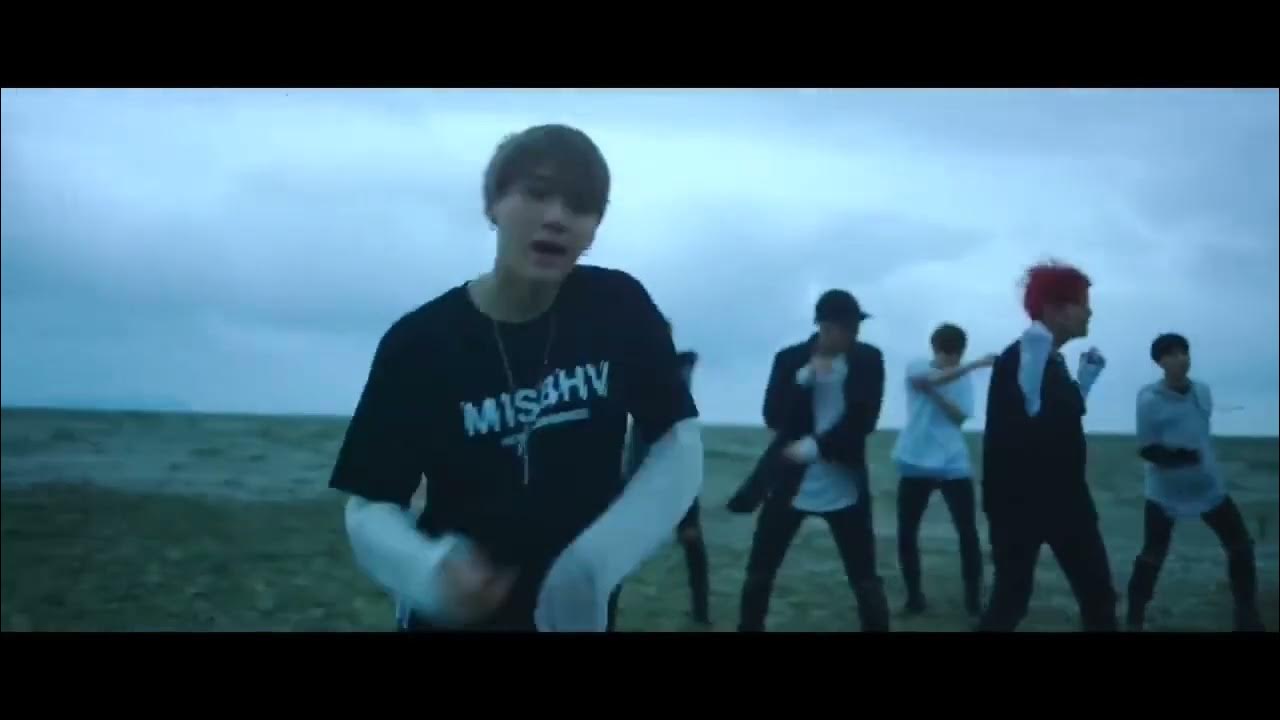 Save me клип. Юнги save me. Save me клип. Клипы save me. Бтс save me.