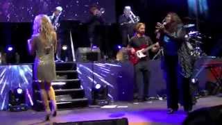 Video thumbnail of "Marta Sanchez y Gloria Gaynor "I Will Survive" live Starlite Marbella"