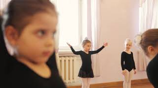 Танцоры Малыши. / Little dancers