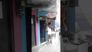 Kamp. Bedeng Unik Dapur Telanjang Transparan.si Ibu Patun L.masak