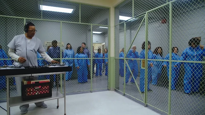 Orange Is The New Black 6x01 | "Cha Cha Slide" Sce...