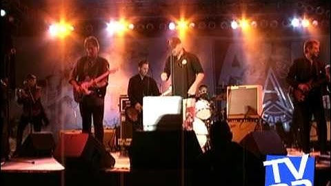 Bruce Willis and the Accelerators - Every Time I Roll The Dice (Live at Planet Hollywood)