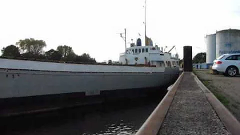 Wende Kmo M/S Hannelore -IMO 6602513 im Oldenburger Hafen auf der Hunte