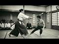 Bruce Lee Wyzwany Przez Mistrzynię Samurajską Z Mieczem Pokonał Ją Gołymi Rękami 1971 — Tokio