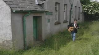 Video thumbnail of "Mick Flavin - The Old School Yard"