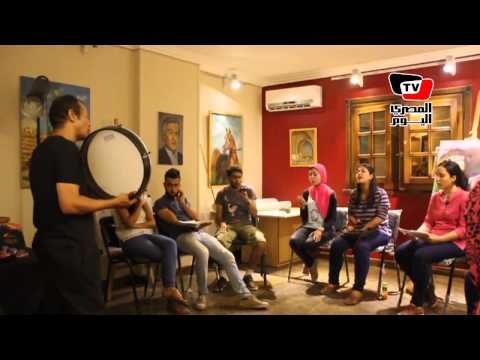 صوتها مش عورة ياسمين تكمل مسيرة الشيخ زين بالسيرة الهلالية والمربعات