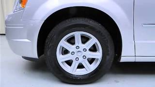 2010 Chrysler Town & Country - Weekley Chrysler Jeep Dodge - Butler, OH 44822