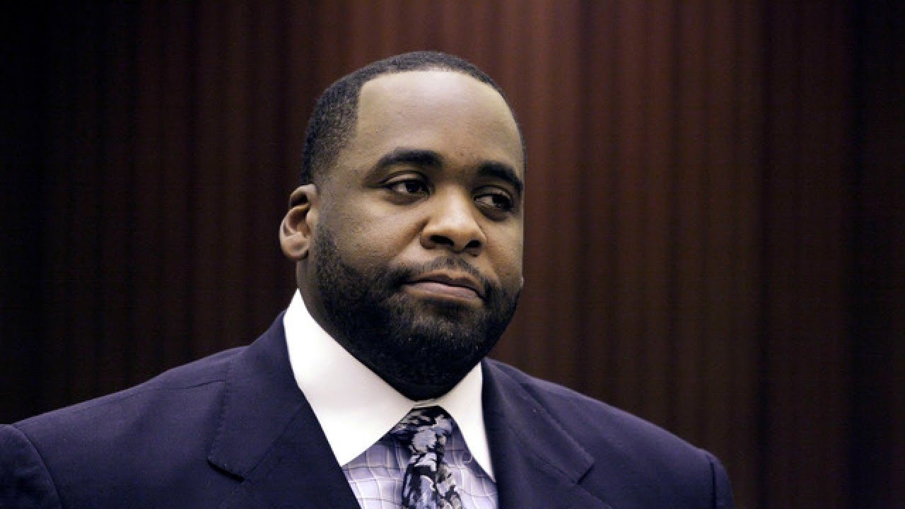 Trump commutes ex-Mayor Kwame Kilpatrick's sentence in final ...