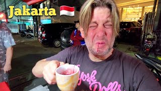 STREET FOOD TOUR JAKARTA (Gone Wrong!) A quest to keep Jason strong and handsome... or something. 🇮🇩