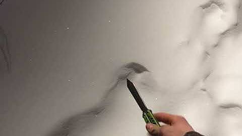 Intermediate Balisong tutorial: full twirl ladder, plus full twist ladder