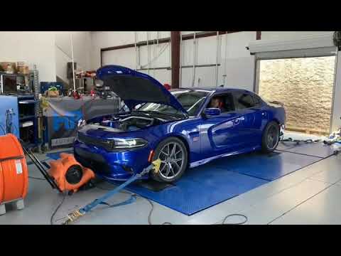 426 Stroker Hemi Screams on the dyno