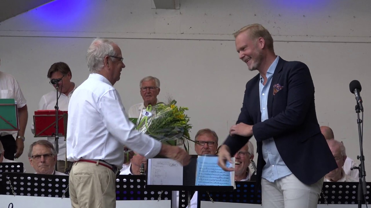 Oldtimers Big Band I Stadsparken Kalmar 28 juni 2019 - YouTube