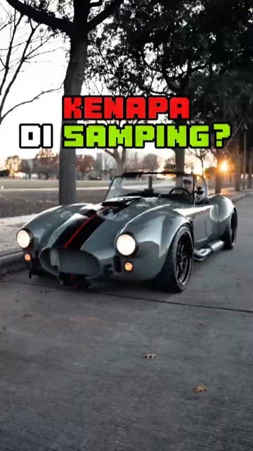 Kenapa Mobil Balap Lawas Punya Knalpot di Samping?
