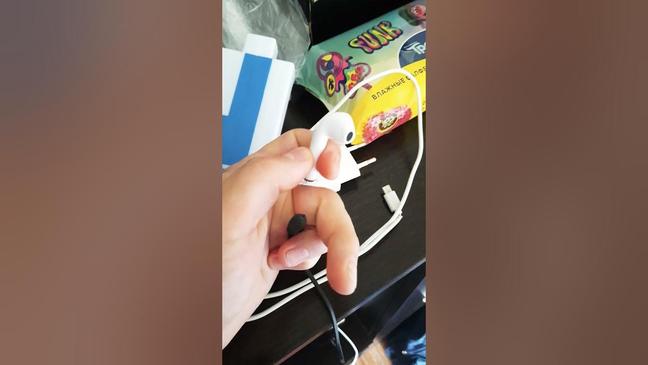 Как зарядить айрпотс без кейса - YouTube
