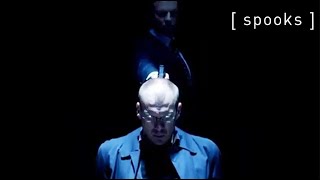 Extremists Exposed Mi5 Takes On A Dangerous Mission Spooks