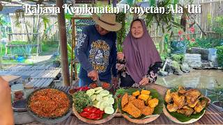 Rahasia Sambal Penyet Ala Uti! Gurih, Wangi, Pedess Nya Passs | Kampung Halaman