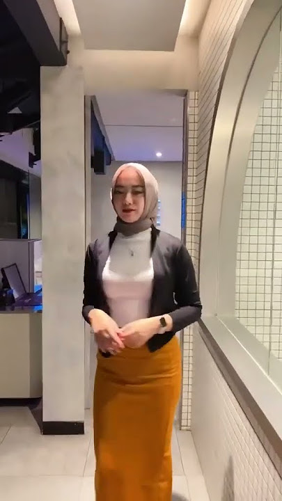 gesek pantat ini keluar sperma