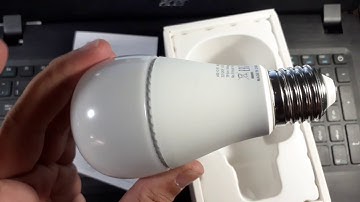 Unboxing the TP Link Kasa Smart Light Bulb